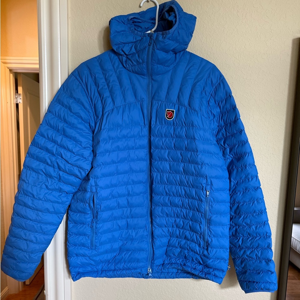 Fjällräven Blue Quilted expedition Hooded Puffer Jacket - men’s large